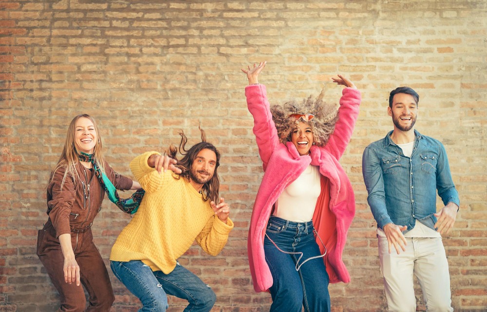 People dancing